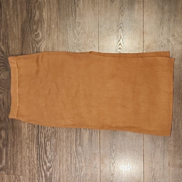 ❤️ HOUSE OF HARLOW 1960 RIBBED MIDI SKIRT, KNIT W/ SIDE SLIT, XS - Picture 7 of 12